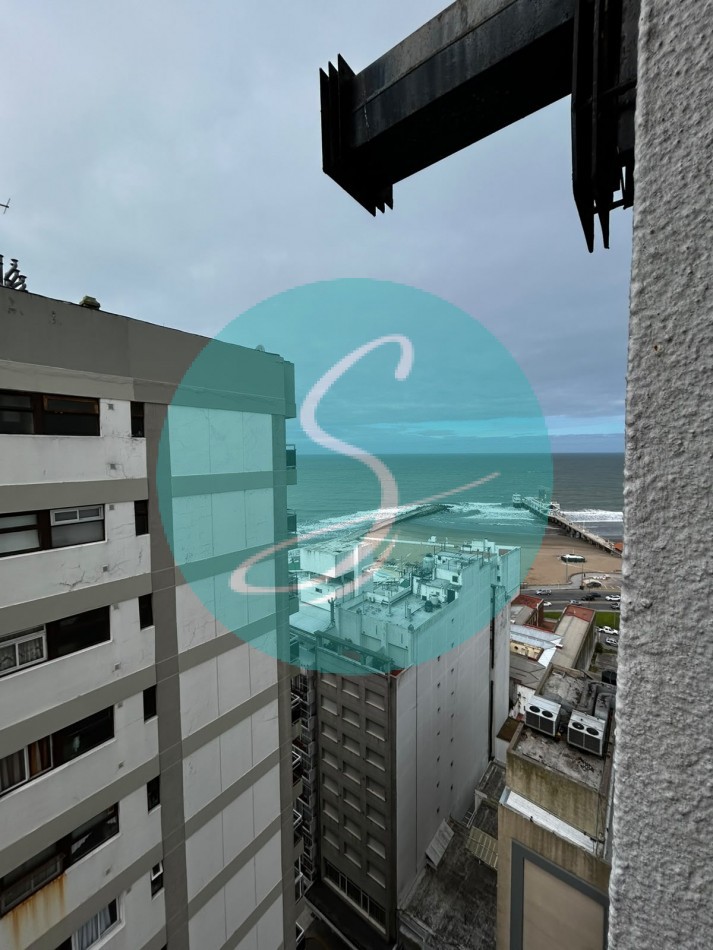 Departamento de 2 ambientes, con vista lateral al mar. Alquiler 24 meses