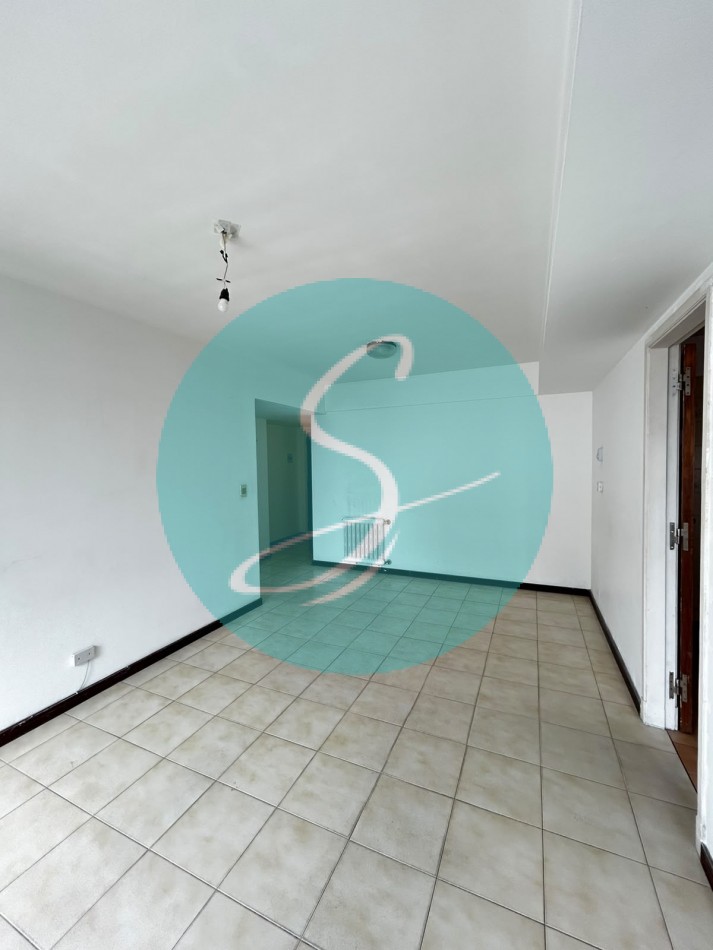 Departamento de 2 ambientes, con vista lateral al mar. Alquiler 24 meses