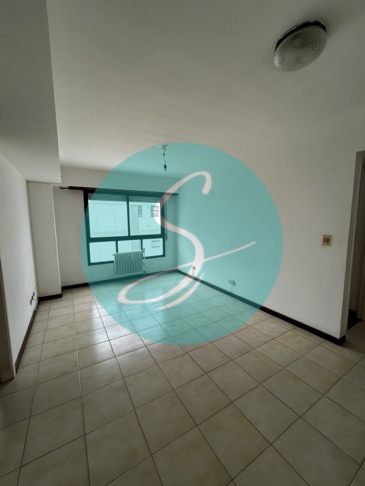 Departamento de 2 ambientes, con vista lateral al mar. Alquiler 24 meses